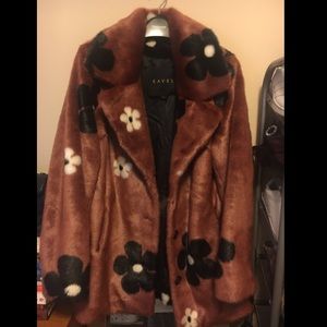 BROWN FLORAL FAUX FUR COAT(final price drop)
